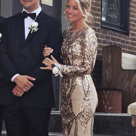 Meet your Posher, Lori - Picture 4 of 15